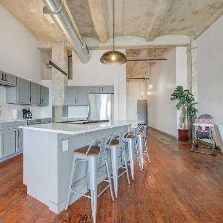2Br 2Ba Spacious Historic Loft With Gym By Envitae Kansas City Exterior foto