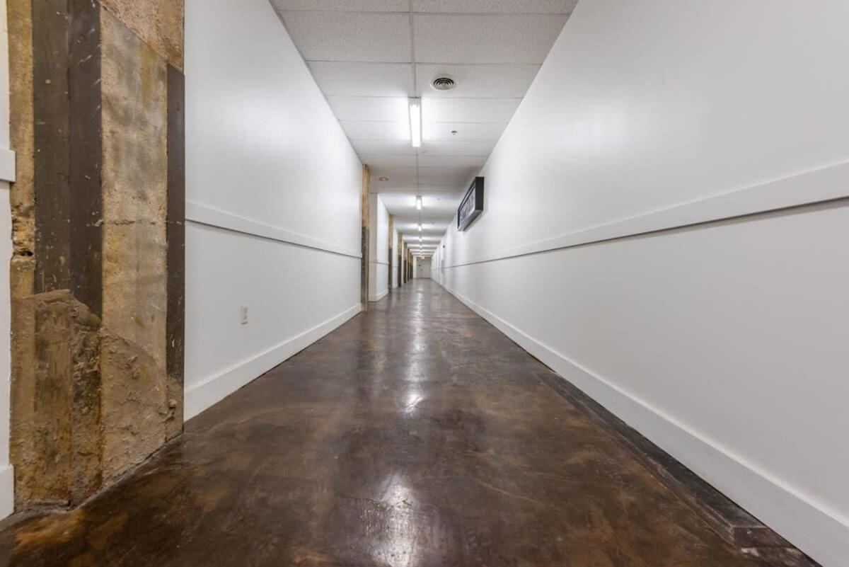 2Br 2Ba Spacious Historic Loft With Gym By Envitae Kansas City Exterior foto